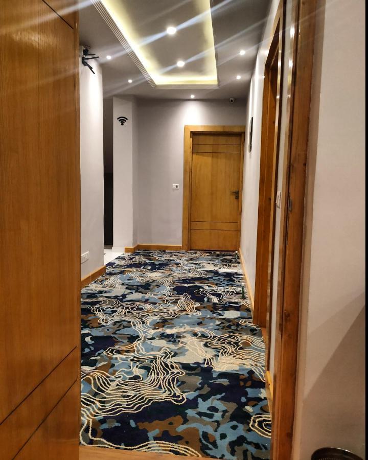 מלון לה Maple House Ladakh מראה חיצוני תמונה